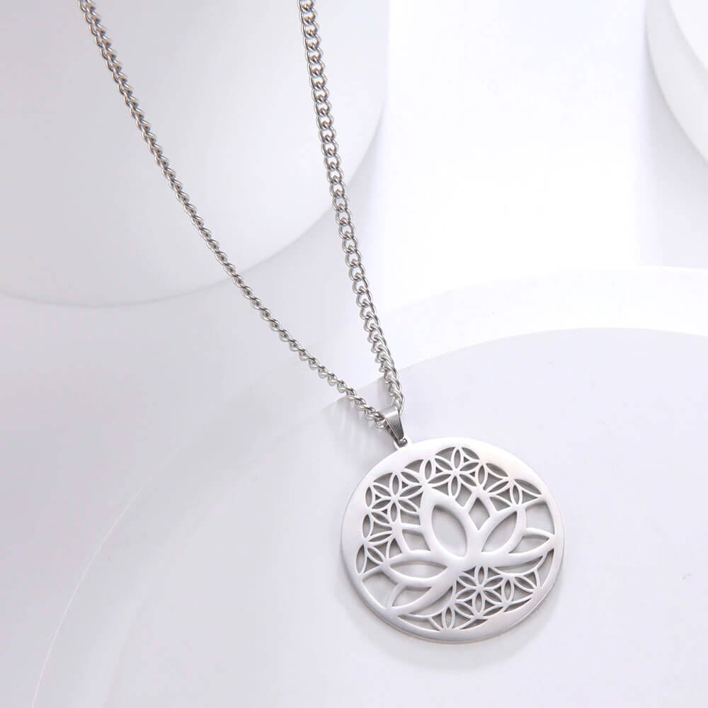 Ketting met lotus en levensbloem, zilverkleurig staal 4 Ketting met lotus en levensbloem, zilverkleurig staal - Afbeelding 4
